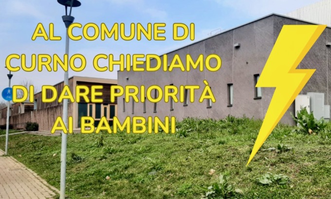 «Non è una protesta, ma chiediamo soluzioni per la scuola Rodari di Curno»