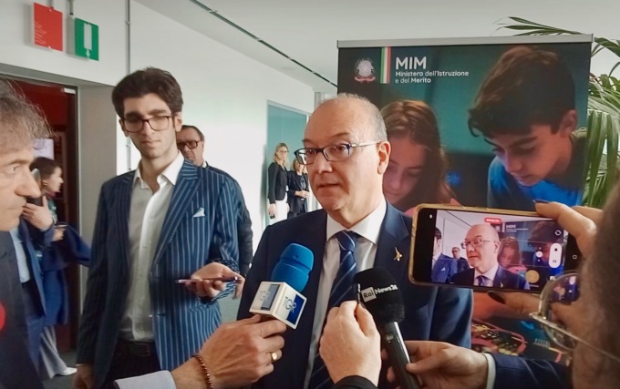 Il ministro Valditara presenta la “filiera tecnica 4+2” alle imprese bergamasche