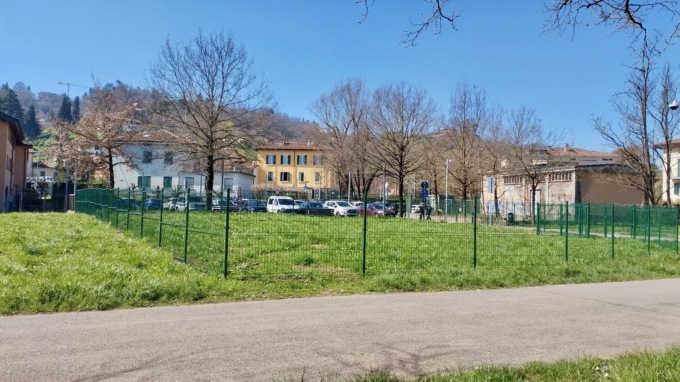Dopo l’alluvione del 9 settembre, a Valtesse c’è anche il problema dell’area cani