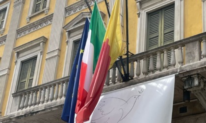 La sindaca di Bergamo aderisce all'appello al governo: «Chieda di fermare il genocidio a Gaza»