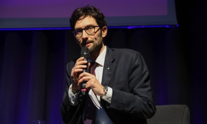 Il “no” di Regione alla riforma popolare sulla sanità «è un “no” a centomila lombardi»