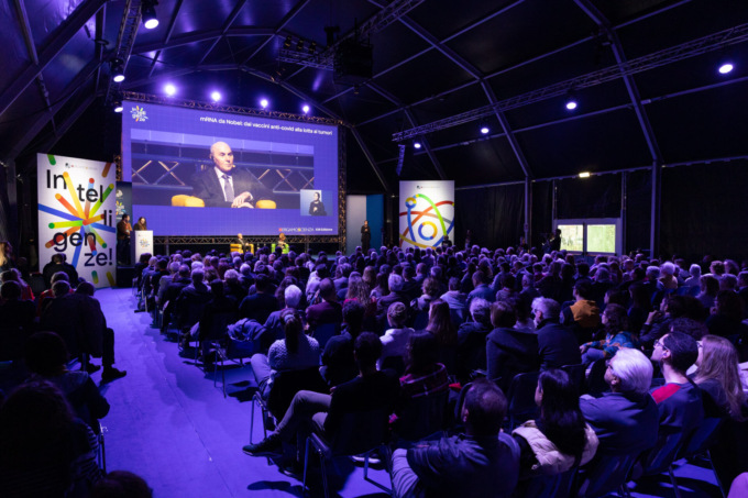 Arriva BergamoScienza 2025: il festival si rinnova con grandi ospiti internazionali