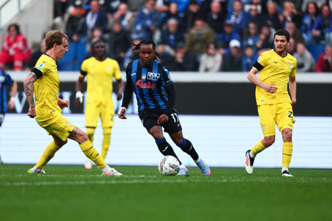 Atalanta brutta e sconfitta, la Lazio vince 1-0. E la corsa Champions adesso si complica