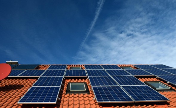 Quali sono i benefici per chi acquista un pannello solare per la propria abitazione?