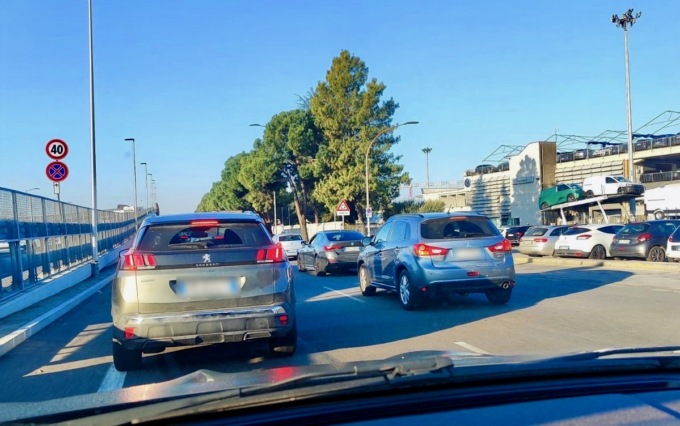 Strade chiuse a Gorle, «anche chi proviene dalla Val Brembana resta completamente bloccato»