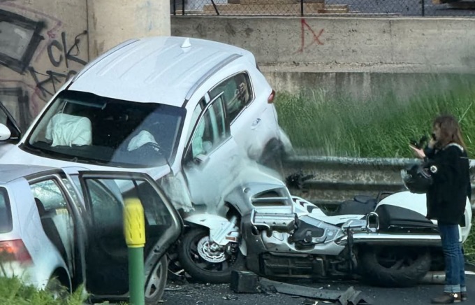 Due brutti incidenti in territorio di Albino, traffico in tilt sulla statale della Val Seriana