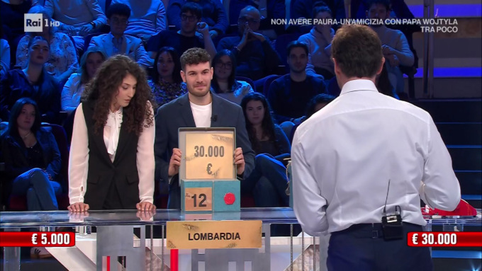 Alessandro da Nembro vince 30 mila euro ad Affari Tuoi, con un cambio dell’ultimo minuto