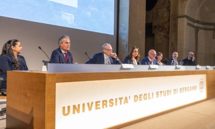 Il manifesto di "Bergamo Città Universitaria", modello di collaborazione tra Comune e Ateneo