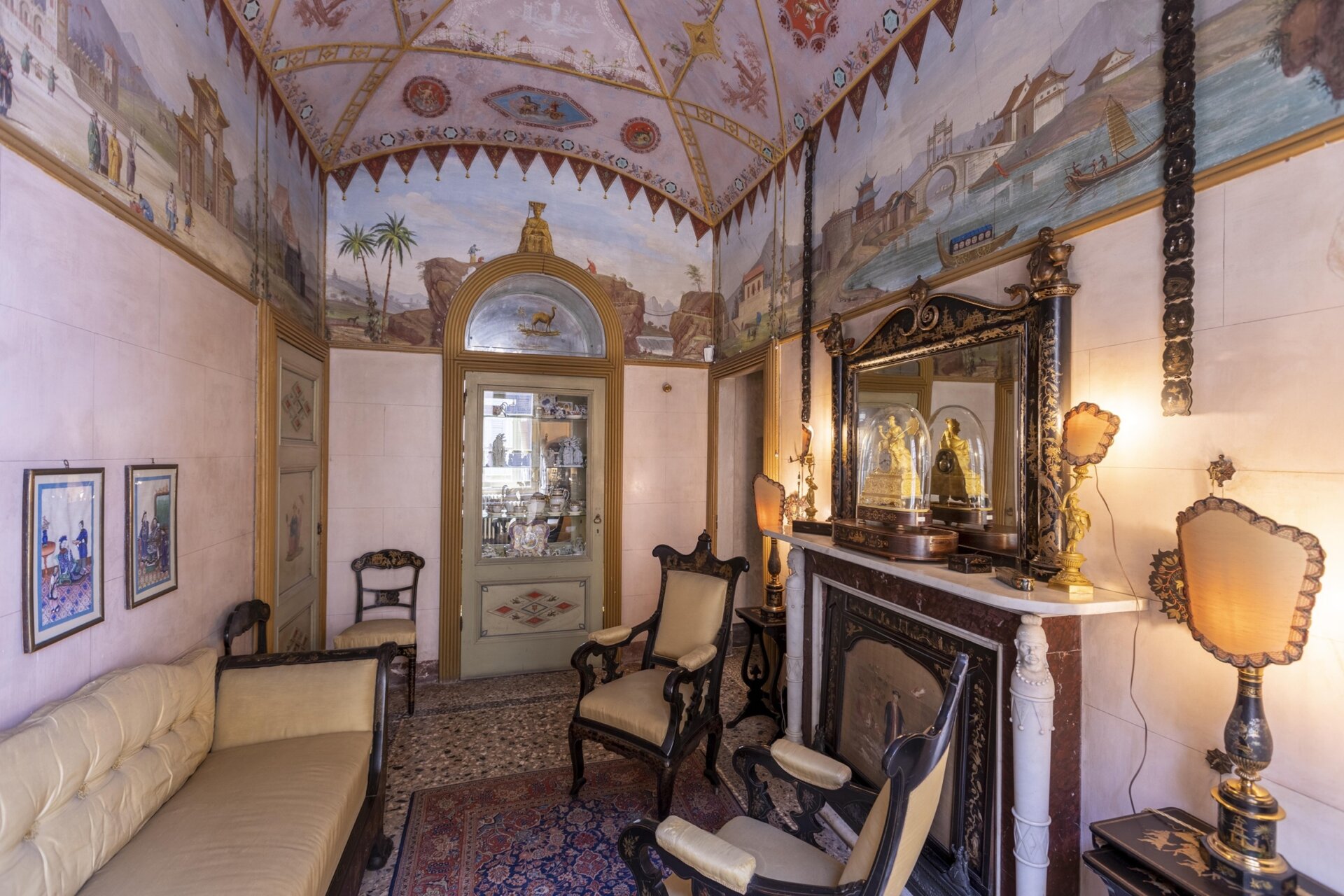 26. Salottino cinese di Palazzo Moroni, Bergamo_Foto Lorenzo Cicconi Massi_2024_(C) FAI
