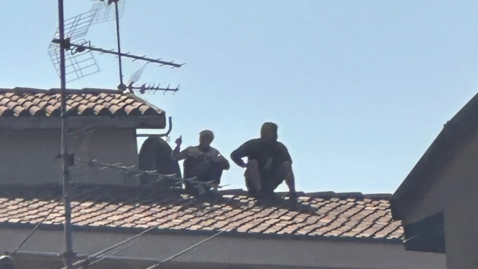 Il terribile incendio in centro a Ponte San Pietro «non è stato un semplice incidente»
