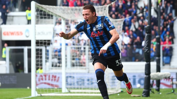 Straordinario Retegui, 25 gol e una media da urlo: lasciato alle spalle Pippo Inzaghi