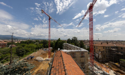 "Orti Nuovi", per la riqualificazione delle ex Canossiane la gru più alta di Bergamo