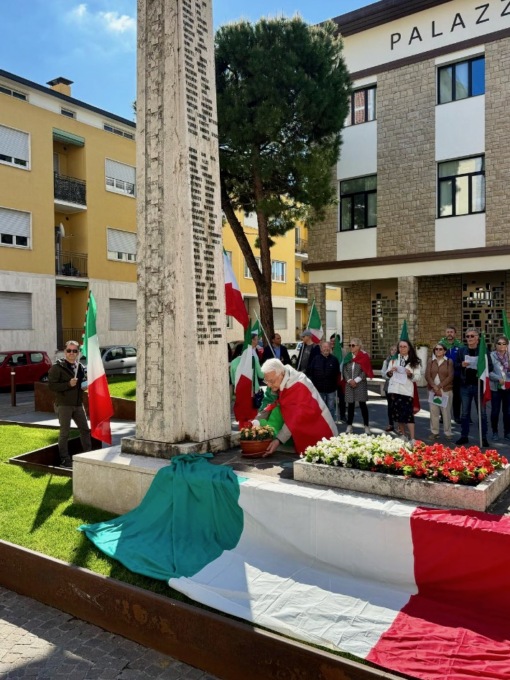 Lo strano caso di Azzano, dove ci sono state due celebrazioni distinte per il 25 aprile