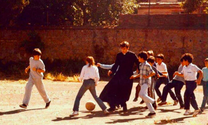 Omicidio Claris, don Falabretti: «Ai ragazzi abbiamo smesso di dare tutti noi stessi»