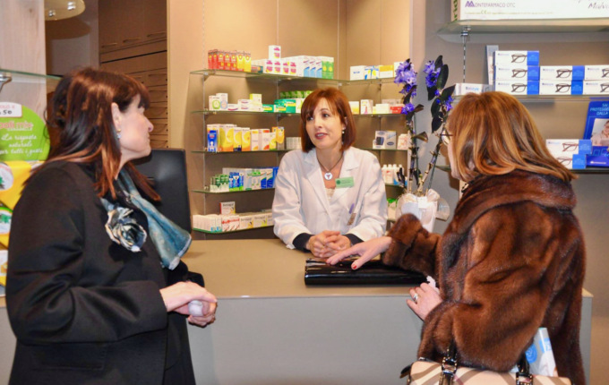 Farmacie chiuse nei giorni festivi e di notte: che disavventura a Ponte San Pietro!