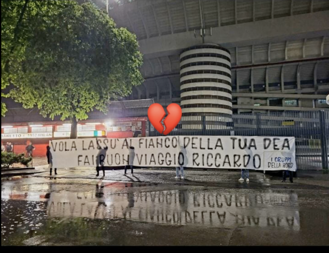 «Vola lassù al fianco della tua Dea»: la Curva Nord dell’Inter dedica uno striscione a Claris