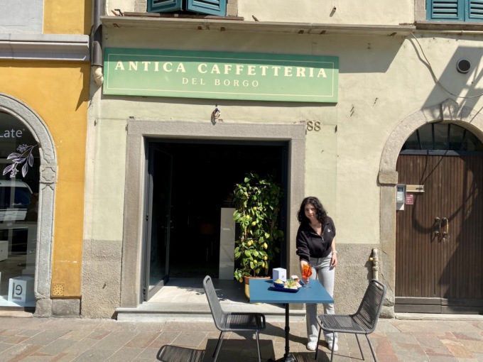 Brilla l’Antica Caffetteria del Borgo: da non perdere il menù di lago per la Festa di Borgo Santa Caterina!