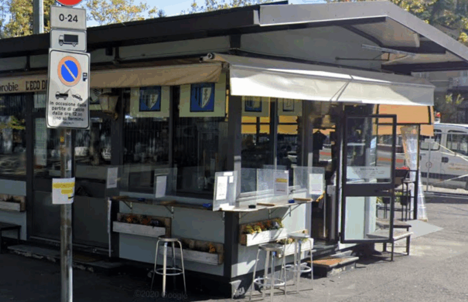 Spaccata al Baretto dello stadio di Bergamo: rotti i vetri per entrare e rubare le mance