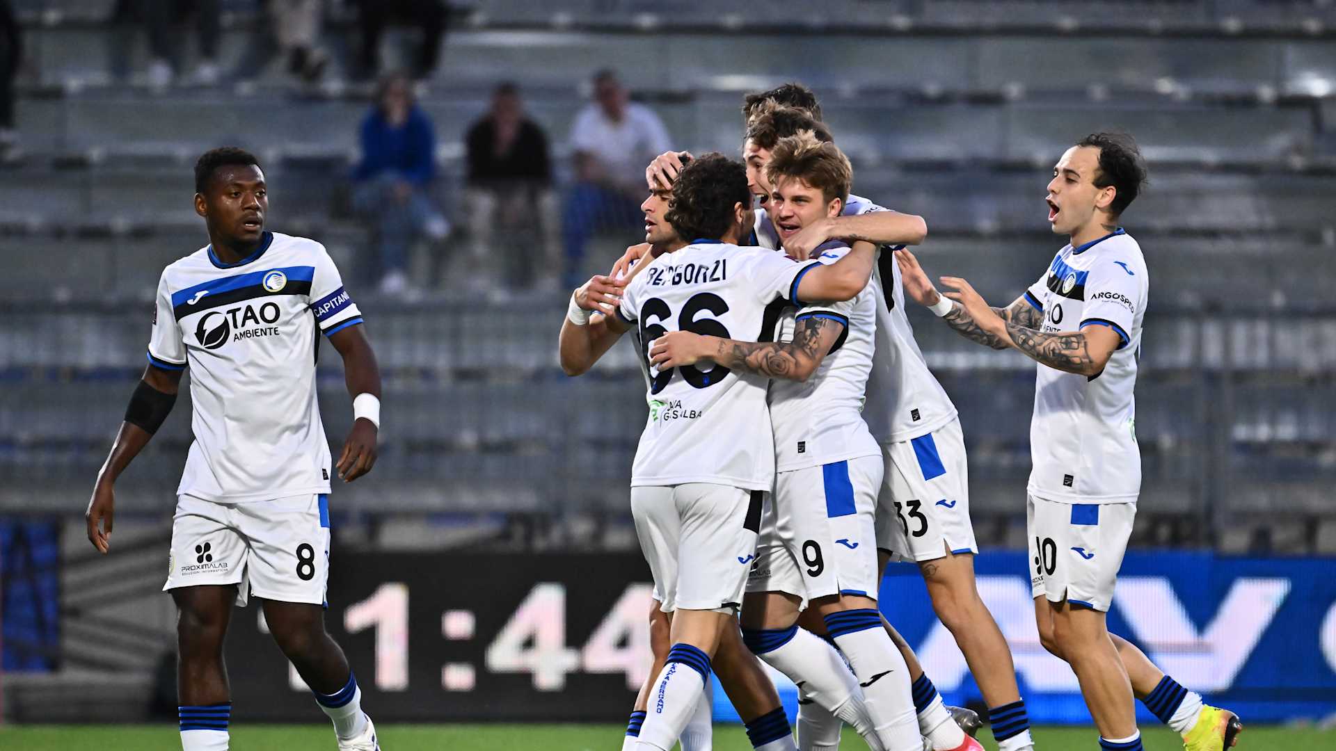 cerignola u23 esultanza