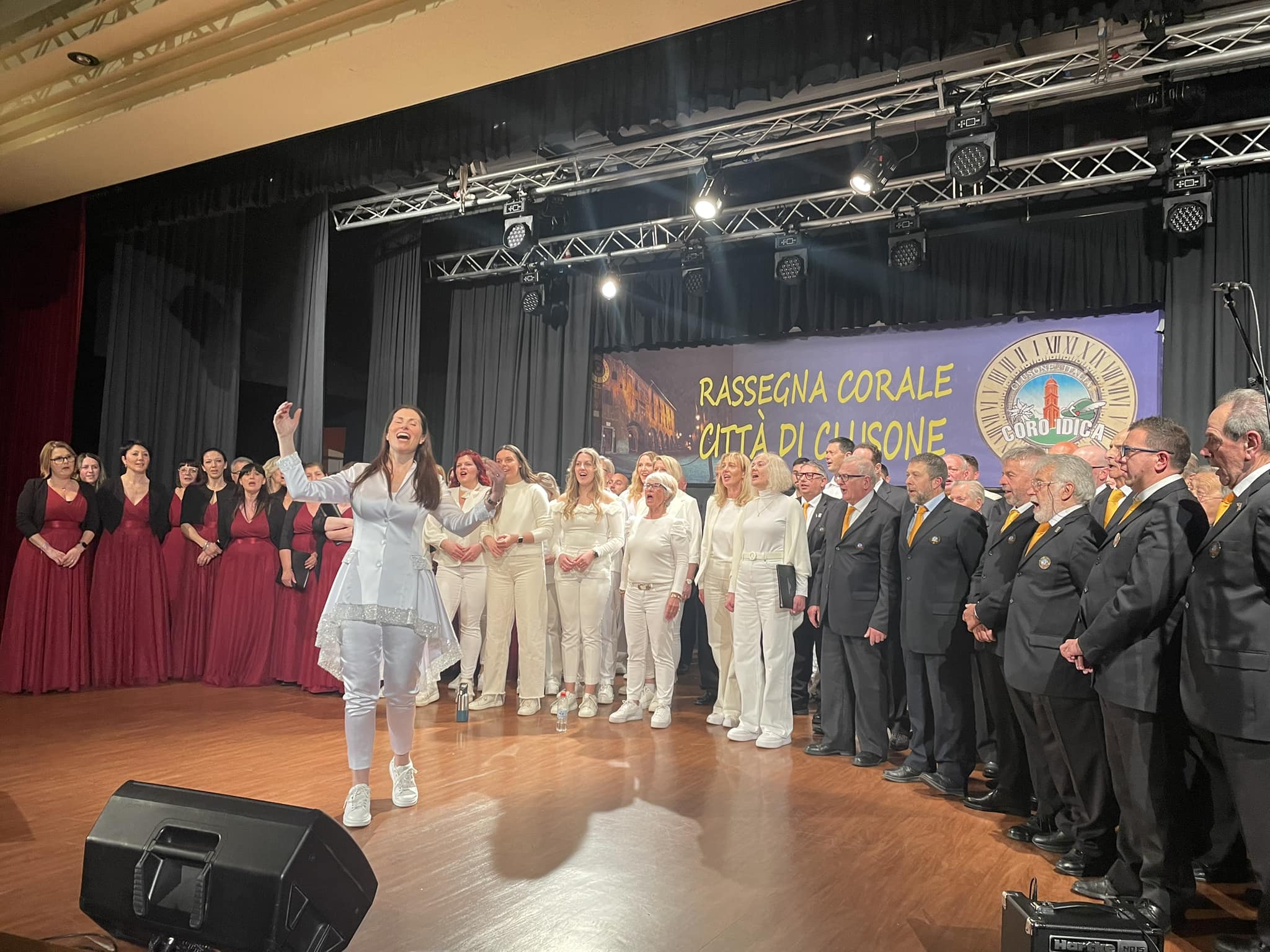 coro idica clusone