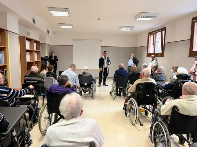 “Opera in corsia” al Papa Giovanni: l’emozione della lirica per chi non può andare a teatro