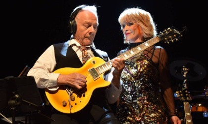 Infarto al chitarrista Robert Fripp una volta atterrato a Orio: operato all'Humanitas Gavazzeni