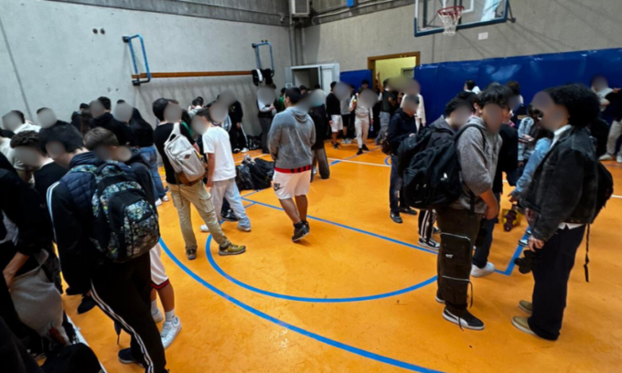 Spray al peperoncino spruzzato all’istituto Archimede di Treviglio, evacuata la scuola