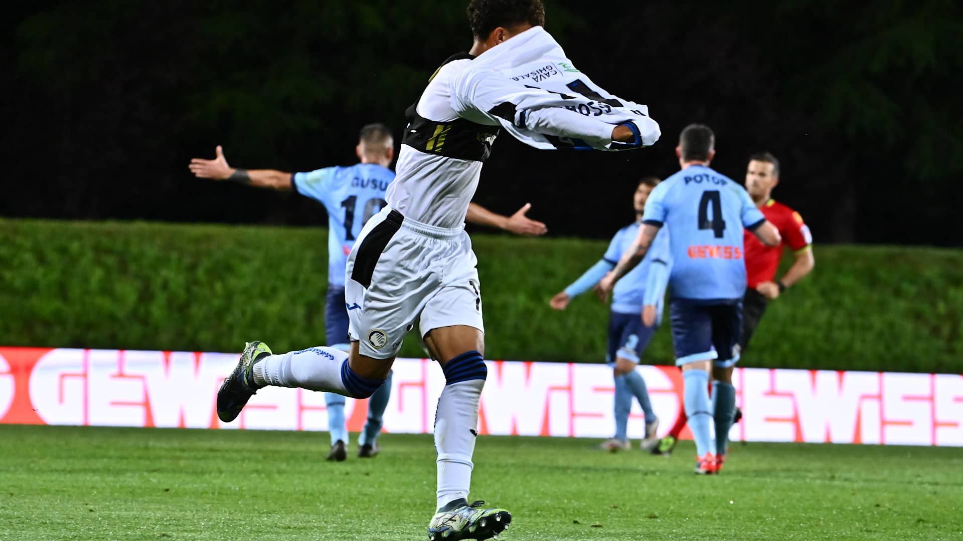 u23 derby vavassori esulta
