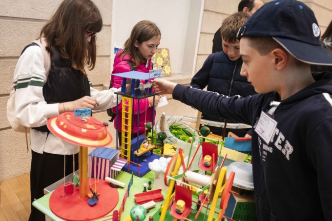 Le classi e le elementari premiate a “Eureka! Funziona!”, il concorso di Confindustria Bergamo