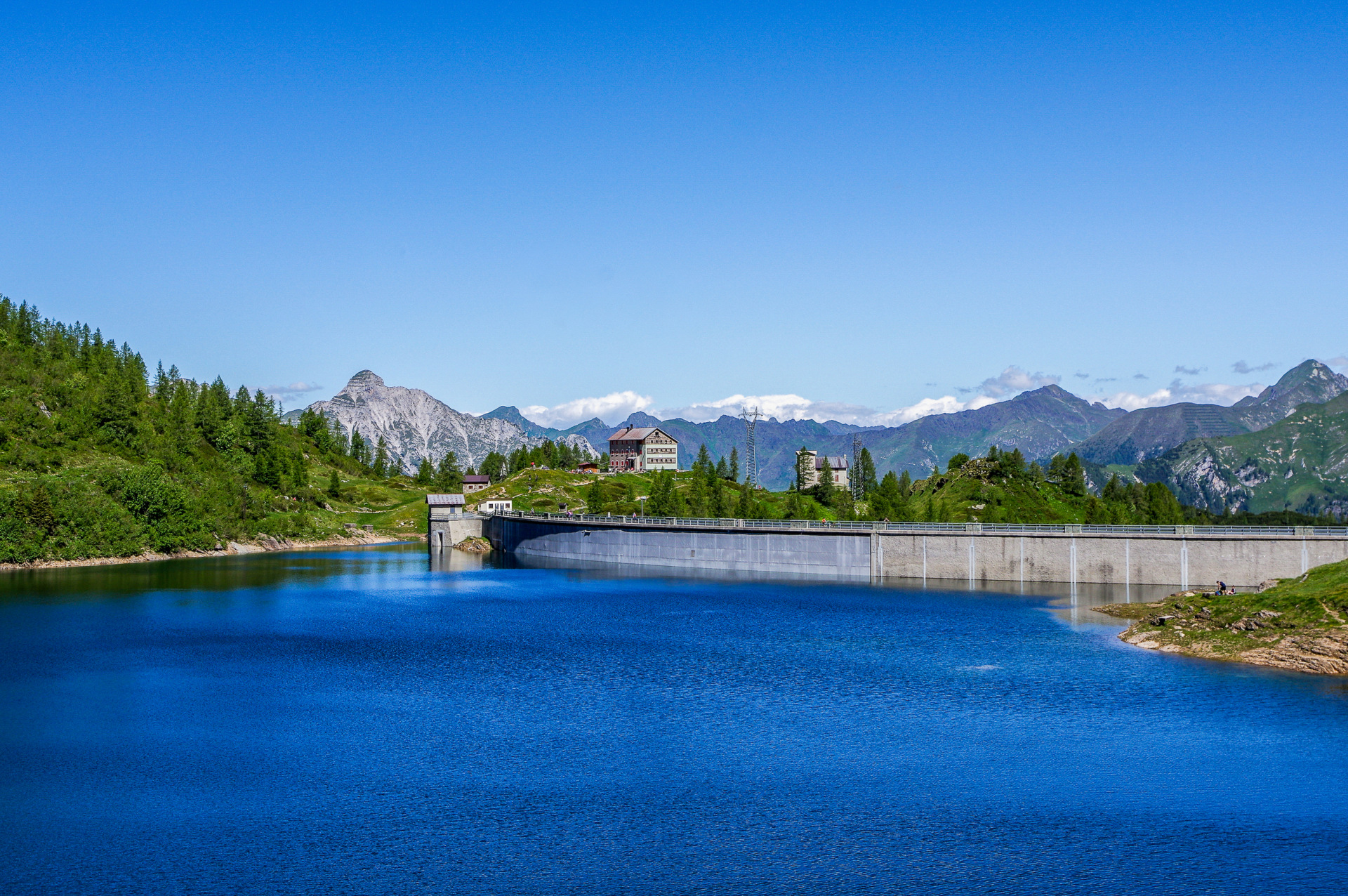 8 - I laghi visti dalla diga