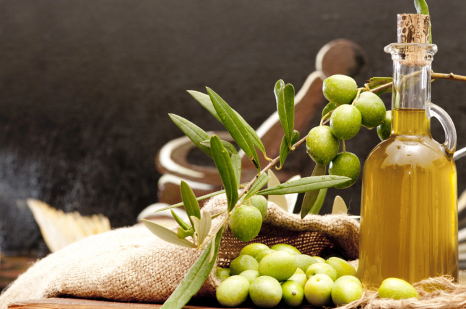 I benefici dell’olio EVO nella dieta mediterranea