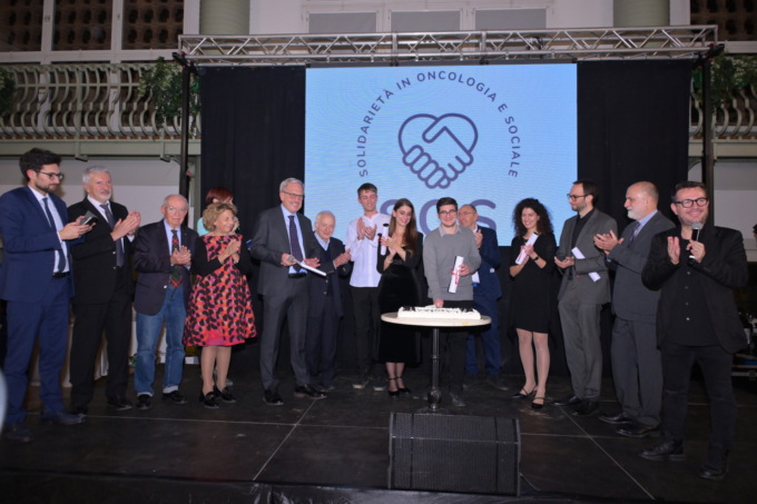 L’associazione Sos Oncologia e Sociale premia 6 giovani ricercatori