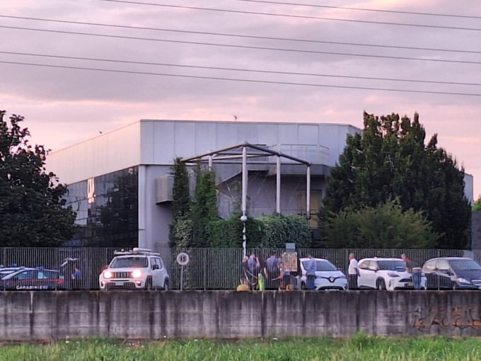 Ghisalba, operaio folgorato mentre riparava una linea elettrica: ricoverato in codice rosso