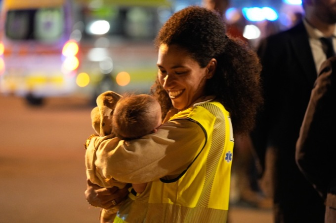 Prima notte serena per i bambini feriti di Gaza arrivati ieri (11 giugno) negli ospedali lombardi