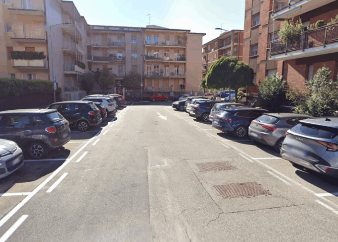 Modifiche alla sosta in via Rillosi a Bergamo, Carrara: «Il Comune vada incontro ai negozianti»