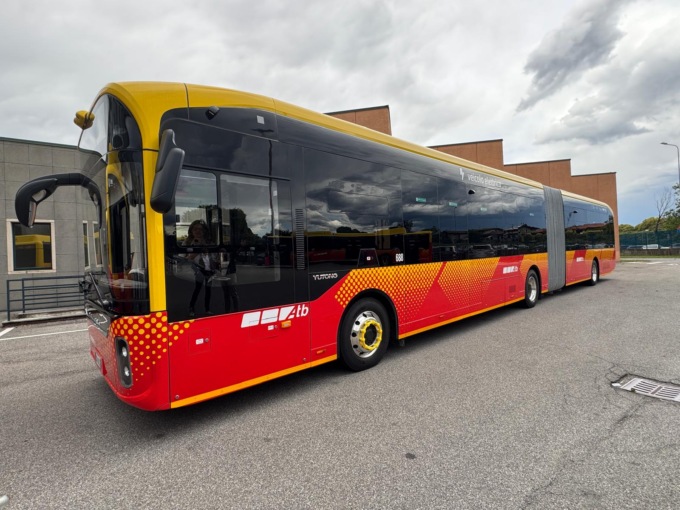 Bus a Ferragosto, le cittadine di Bergamo: «Meritiamo un servizio affidabile e dignitoso»
