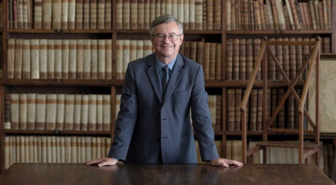La rockstar della Storia colpisce ancora: subito esauriti i biglietti per Barbero al Donizetti