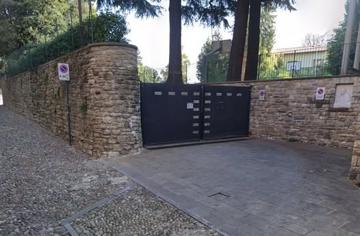 Città Alta, un parcheggio gratuito per moto e scooter nelle serate estive