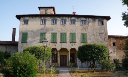 Seicento firme chiedono al Comune di far rivivere la storica Villa Andreani di Osio Sopra