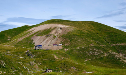 Meraviglia al rifugio Grassi, dove si ode solo il fischio delle marmotte e il sibilare del vento