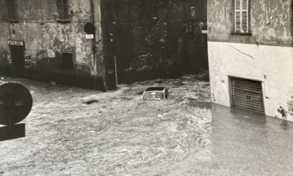 Quando l'alluvione travolse Alzano Lombardo: le foto ritrovate ben 48 anni dopo