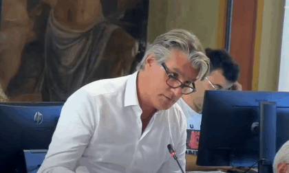 Rilievi Anac su Bergamo, bagarre in Consiglio: «Si favoriscono alcune aziende», «Attenzione con certe frasi»