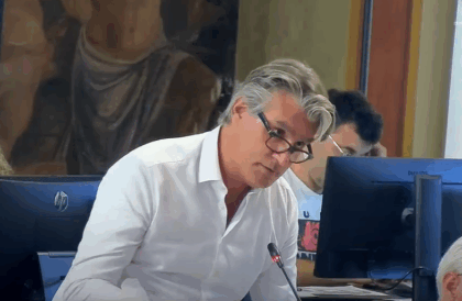 Rilievi Anac su Bergamo, bagarre in Consiglio: «Si favoriscono alcune aziende», «Attenzione con certe frasi»