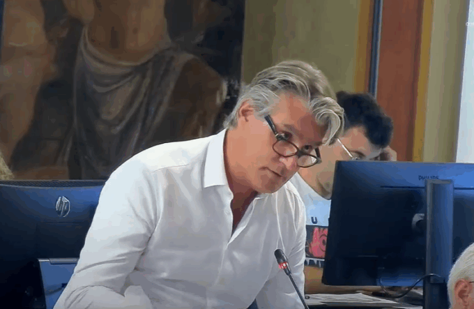 Rilievi Anac su Bergamo, bagarre in Consiglio: «Si favoriscono alcune aziende», «Attenzione con certe frasi»