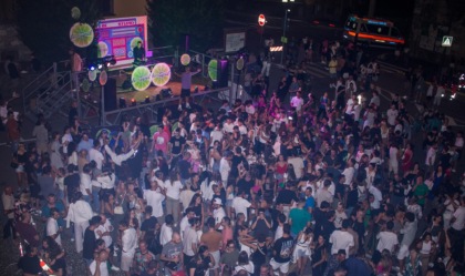 “Not baed night” ad Ardesio: musica, paella, sangria e special drink con Be Stupid
