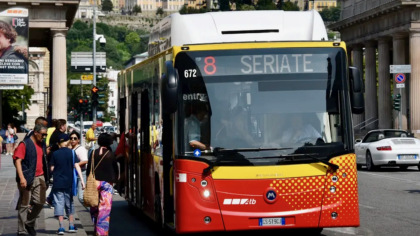 Trasporto pubblico, scintille fra Atb e Agenzia Tpl. E in mezzo ci siamo noi utenti
