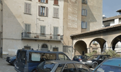 La lettera di fuoco dei residenti di Città Alta su piazza Angelini: «Decisione unilaterale»