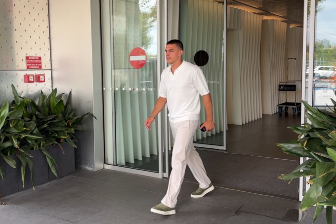 Sistemato anche il nodo centravanti: preso Krstovic dal Lecce per 25 milioni più bonus
