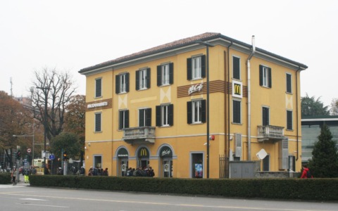 McDonald’s a Bergamo, ha riaperto il ristorante di piazza Marconi