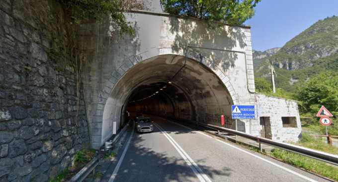 Val di Scalve, lavori di riqualificazione alla Galleria Castagneti: disagi lungo la Via Mala